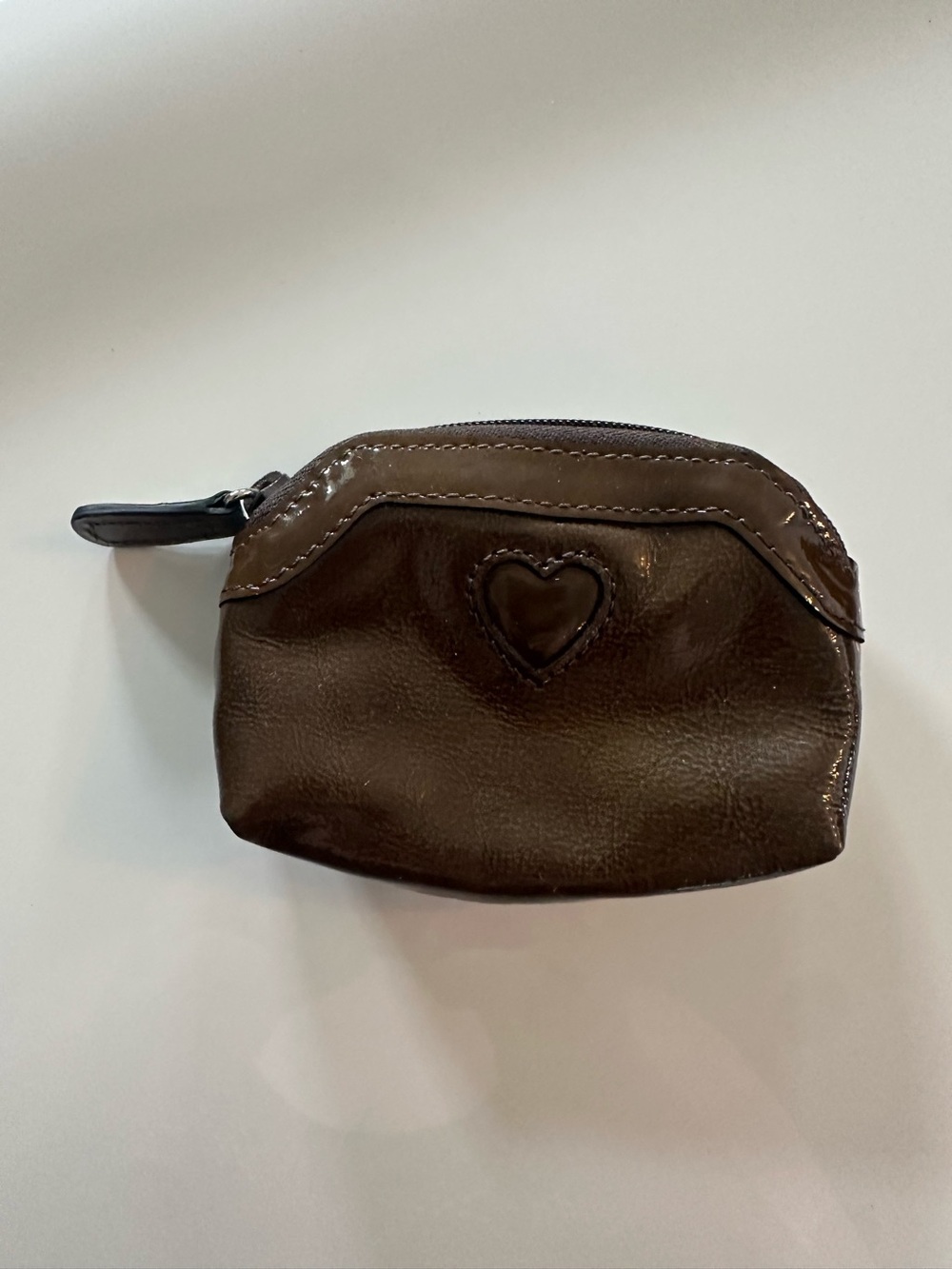 Brighton Brown Patent Leather Heart Coin Change Purse Pouch Feminine Shiny EUC!